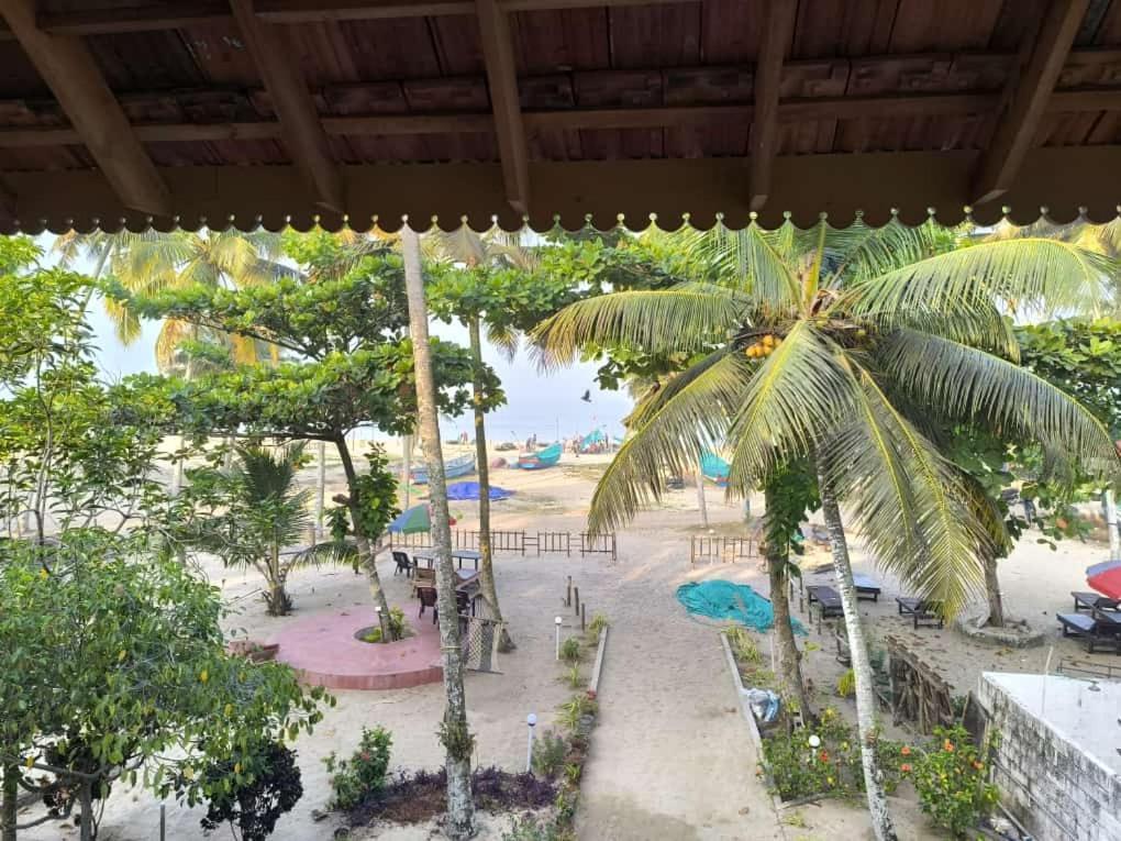 Marari Anna Beach Homestay Марарікулем Екстер'єр фото